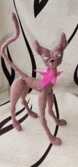 Кошек много не бывает. Связаны по МК Коша, автора к сожалению не помню