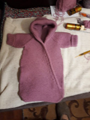 IMG-20220130-WA0000.jpg (106.62 КБ) 6780 просмотров Рабочее фото ещё без пуговиц, для внученьки