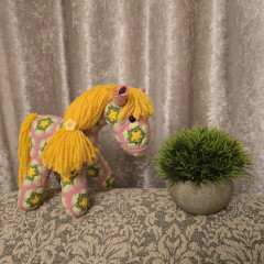 20251105_204125.jpg (367.16 КБ) 1863 просмотра Эта лошадка маленькая - пони... связана без последнего ряда