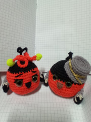 IMG_20251207_212756_257.jpg (173.4 КБ) 1127 просмотров Как же здорово было в онлайне с мастером Наталья Балык. Дружная и теплая компания, чудесный МК. Связались чудо снегири . Влюбленная парочка