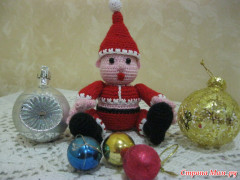 БЭБИ-САНТА. Вязала на Сатилине, кажется, в 2012-м.