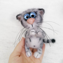 IMG_20210820_100423-01.jpeg (128.65 КБ) 4612 просмотров Котик по МК Марины Мохиревой