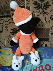 IMG_20200527_064011.jpg (224.94 КБ) 6395 просмотров Плюшевый мишка в тапочках зайчика, яркий и мягкий