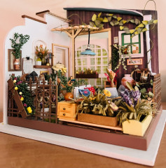 IMG_5750.jpeg (317.62 КБ) 7639 просмотров И попробовала собирать румбокс, тоже очень увлекательное занятие