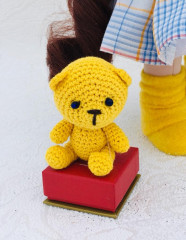 WhatsApp Image 2021-12-22 at 12.03.32 (7).jpeg (110.54 КБ) 5483 просмотра Мишутик, связан как аксесуар к кукле