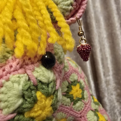 20251105_203912.jpg (265.19 КБ) 2649 просмотров Я ее назвала земляничкой