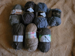 20221003_114249.jpg (262.67 КБ) 29506 просмотров Пряжа для спицевых игрушек.