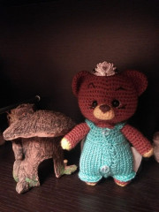 IMG-26571aae716ebfe99e2d46ae985f7029-V.jpg (185.3 КБ) 5321 просмотр Связан МихАся по мк Валентины Цыглер давно, но до сих пор в фаворитах среди игрушек у моего ребенка.