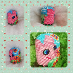 IMG_20221120_215049.jpg (289.93 КБ) 11244 просмотра Обязанное крючком с бисером Киндер яйцо.