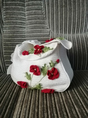 IMG_20230203_131412.jpg (247.06 КБ) 9602 просмотра Яркая сумка для лета - произведение творчества, заслужила диплом на выставке<br />Работ в колледже ❤️