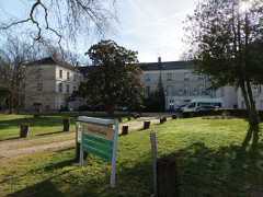 IMG_20230315_094450.jpg (386.9 КБ) 11583 просмотра Шато (старая часть русского дома)