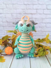 IMG_20230926_134242.jpg (158.41 КБ) 9992 просмотра #дракон