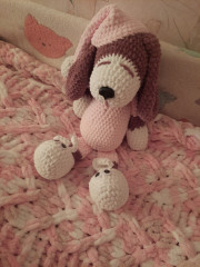 20201124_135611.jpg (200.96 КБ) 11846 просмотров Это собачка Соня. Не помню чей МК. Вязала для племяшки.